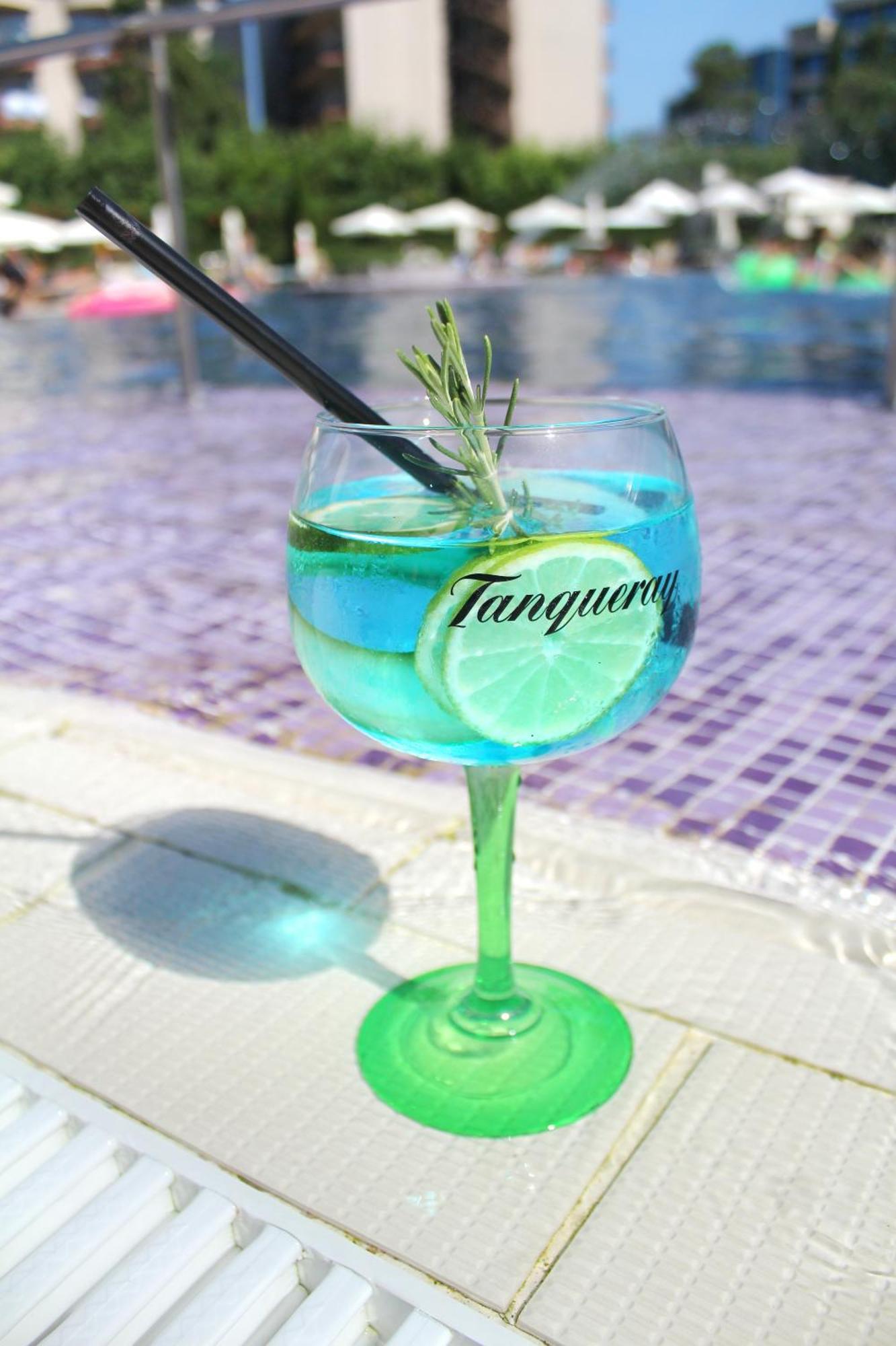 巴塞罗皇家海滩酒店 阳光海滩 外观 照片